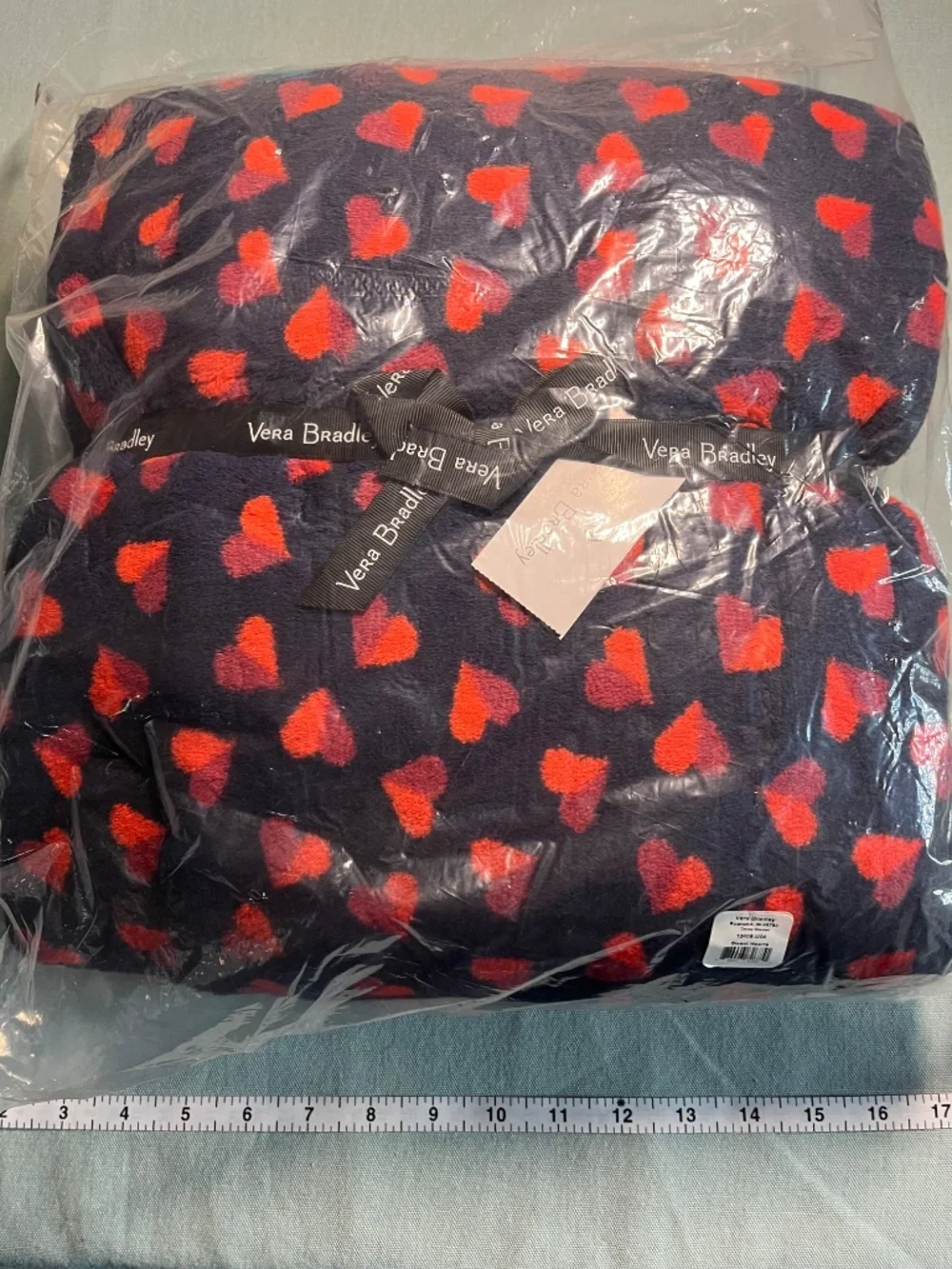 NWT Vera Bradley Throw Blanket In Sweet Hearts